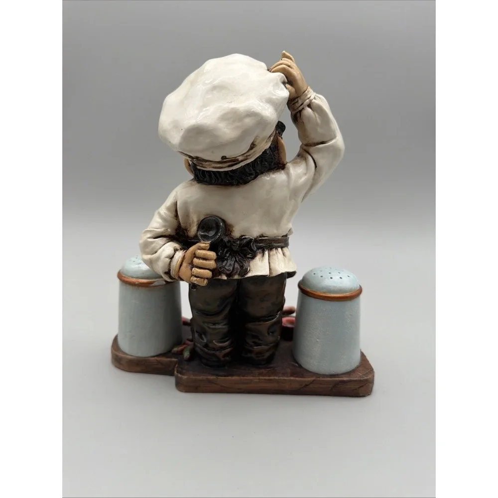 VTG Italian Kitchen Decor Chef Features Salt And Pepper Shakers Rolling Pin